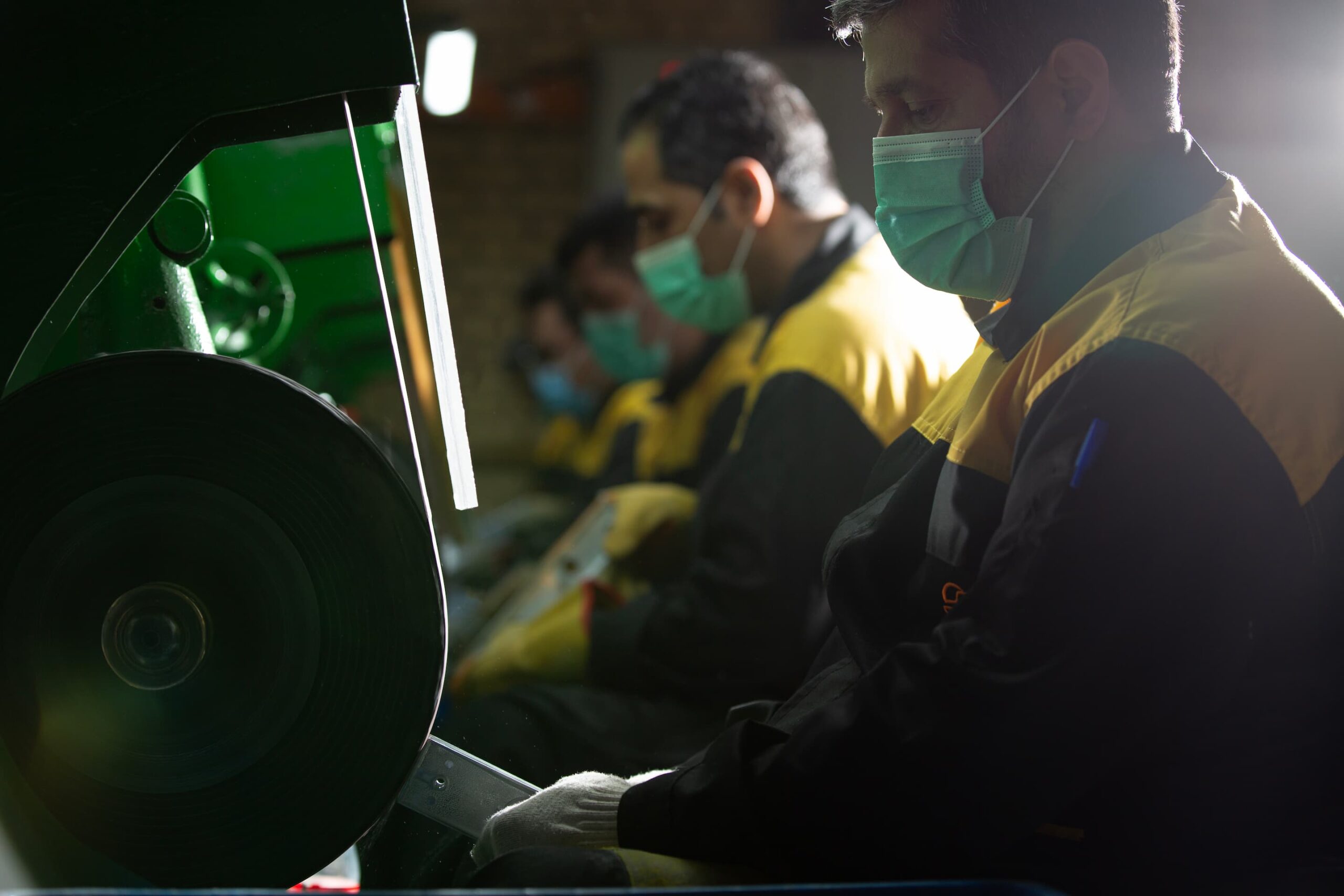 خط تولید شرکت دستگیره ایران